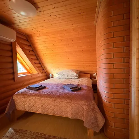 Vaikla Family House Villa